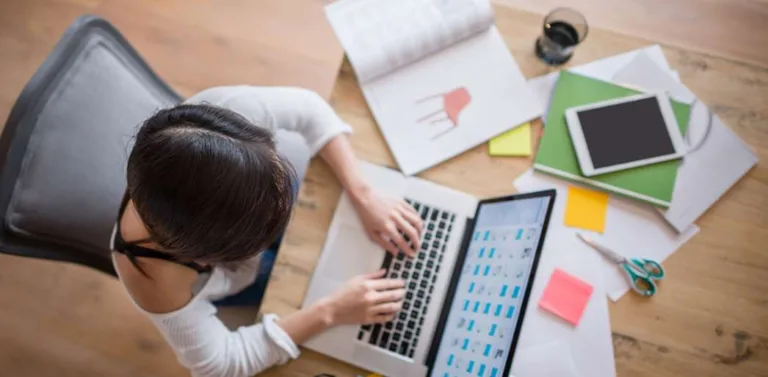 A Handy Guide Managing Your Personal Finances As A Professional