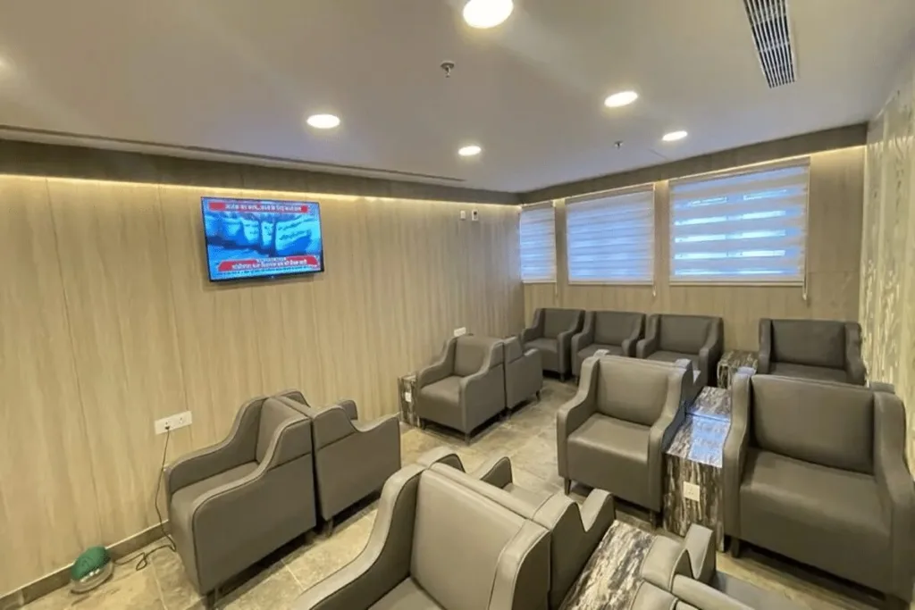 railway lounge access credit card